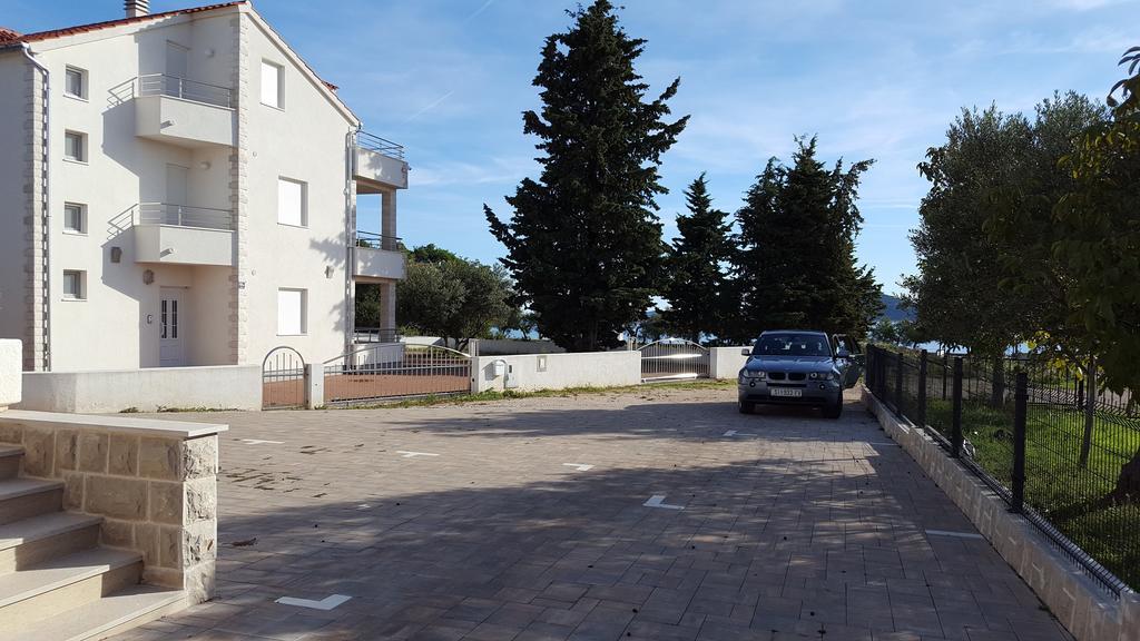 Apartments Luka 沃迪切 外观 照片