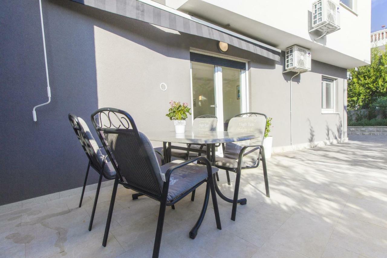 Apartments Luka 沃迪切 外观 照片